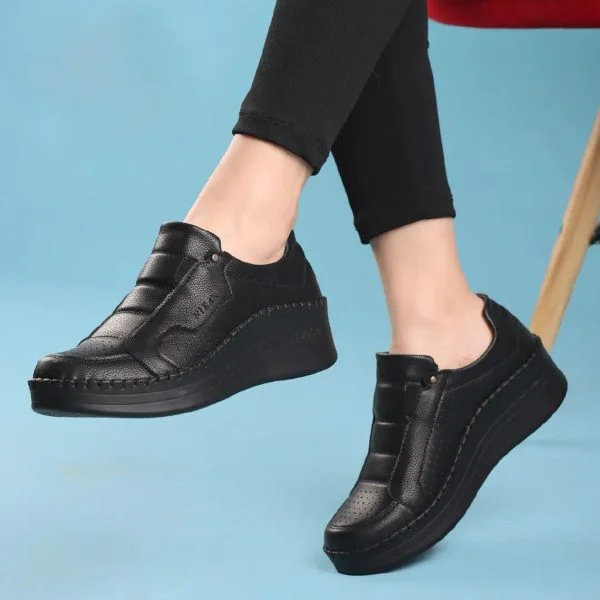 کفش طبی مخصوص خار پاشنه (نوعی کفش که برای خار پاشنه مناسبه هستش)